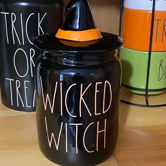 Wicked witch baby canister - Picture 1 of 1